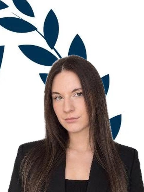 Arina Rak, CRM Documents Manager at Elite College